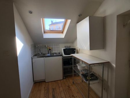 Location Appartement 1 pièce 13m² GRENOBLE 38000 - Photo 2