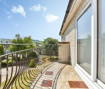 2 bedroom flat to rent - Photo 6