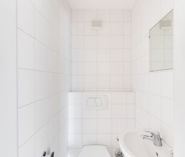 Belle vue sur les Alpes / le lac et coin salon dans le jardin - Photo 1