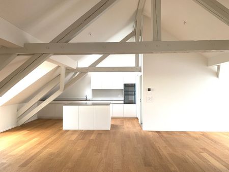 "Wunderschöne Dachwohnung sucht Sie!" - Foto 4