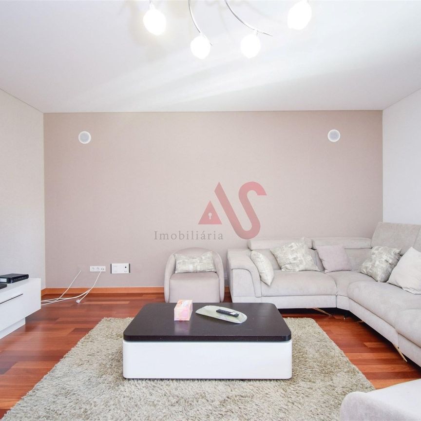 Magnífico Apartamento T4 Mobilado nas Colinas do Cruzeiro para Arrendamento - Foto 1