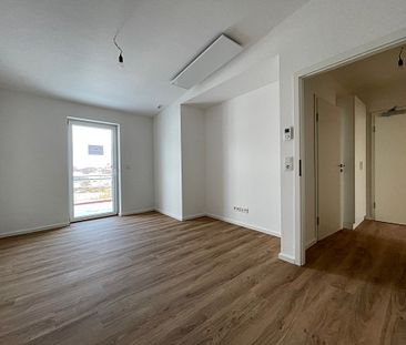 ERSTBEZUG! Exklusives Wohnen, alle Kosten inklusive mit EBK, Balkon & Aufzug - Photo 1