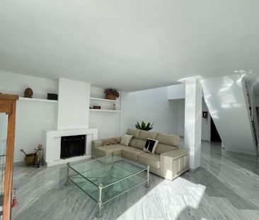 3 Bedroom Townhouse For Rent in Estepona, Málaga - Photo 5