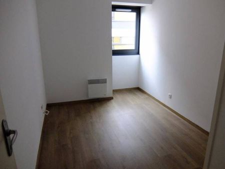 Appartement 3 pièces - - Photo 3