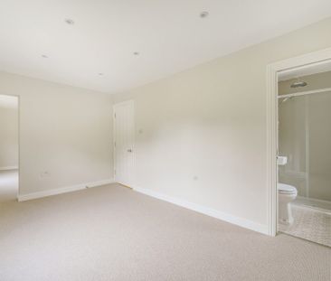 4 Bedroom House - Chapel Road, Meonstoke - Photo 3