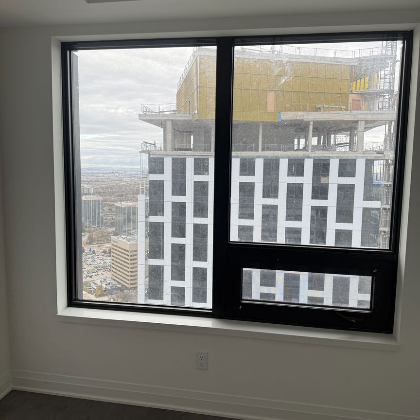 For Lease - 4015 The Exchange N/A Unit# 4001, Mississauga, Ontario - Photo 1