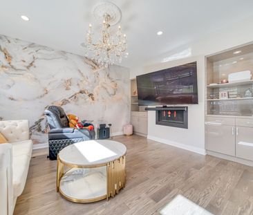 For Lease - 7 Proud Court, Aurora, Ontario - Photo 1