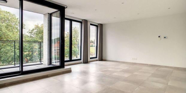 Appartement te huur in Kraainem voor € 1.595 met 2 slaapkamers - Foto 1