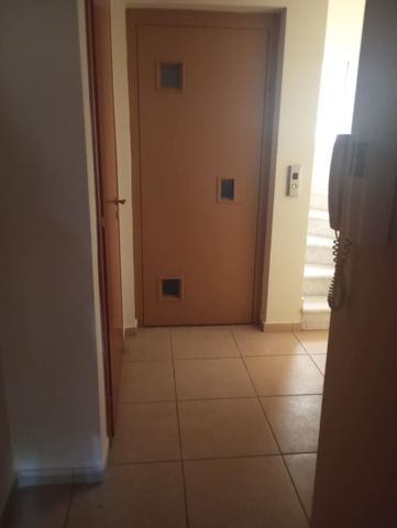 Ενοικίαση κατοικίας, 210 τ.μ., Αγία Παρασκευή, 1.500 € - Photo 4