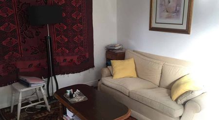 2BR Aro Valley flat - Photo 5