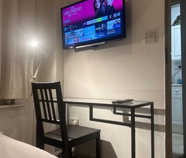 Room in a Shared House, Leeds, LS6 - Photo 4