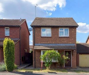 3 bedroom detached house to rent - Photo 2