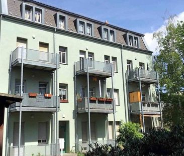 Schöne günstig geschnittene 3-Zimmer-Wohnung wartet noch dieses Jah... - Foto 1