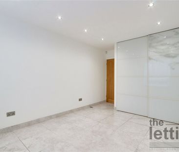 Uvedale Road, Enfield, Middlesex, EN2 6HG - Photo 3