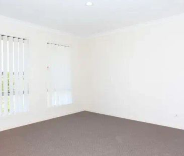 9 Edward Close, North Lakes QLD 4509 - Photo 4