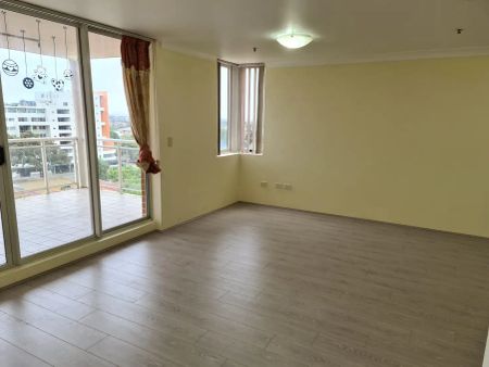 “3 BEDROOM in HURSTVILLE CBD” - Photo 4