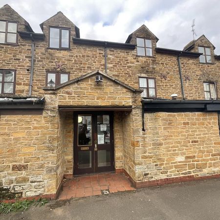 Rockhall House Market Place Long Buckby Northampto - Photo 4