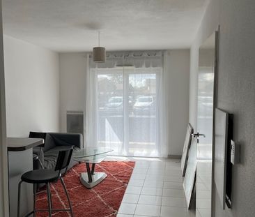 Location Appartement 2 pièces 35m² - Photo 2