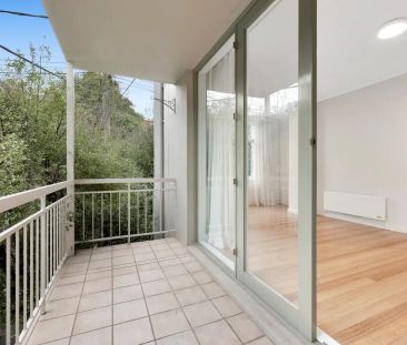 “Refurbished with leafy outlook” - Photo 2