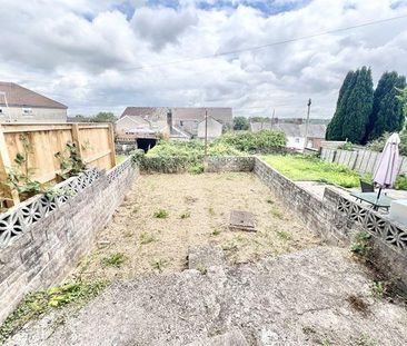 3 bedroom terraced house to rent - Photo 6