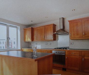 1 Bed Flat, The Coliseum, N8 - Photo 4