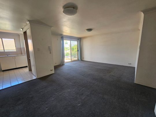 MODERN TWO BEDROOM APARTMENT IN A GATED COMMMUNITY - Photo 1