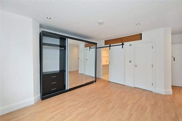 Etchingham Park Road, London, N3 studio to rent - Photo 1