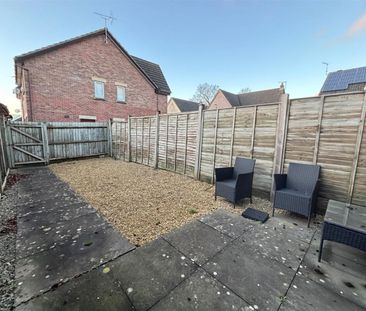 Court View, Stonehouse - Photo 3