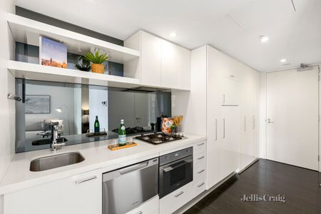 503/338 Kings Way, South Melbourne - Photo 2