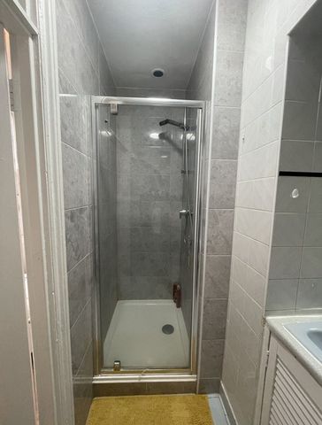 1 Bed Flat, North Gower Street, NW1 - Photo 4