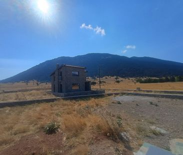 Μεζονέτα για ενοικίαση Καλύβια (Αράχωβα) - Φωτογραφία 1
