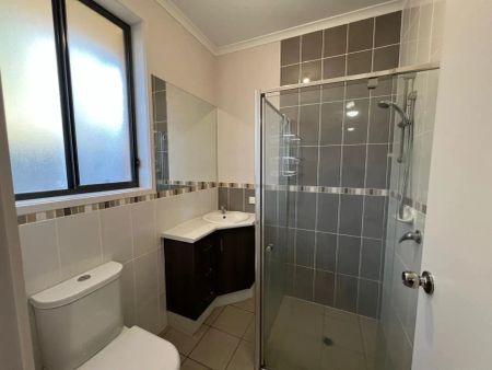 “Modern Comfort | Effortless Living | Superb Location” - Photo 3