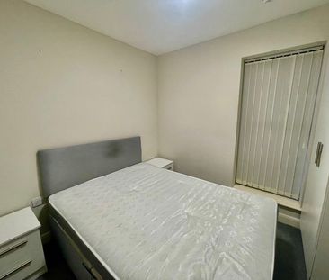 2 bedroom apartment to rent - Photo 3