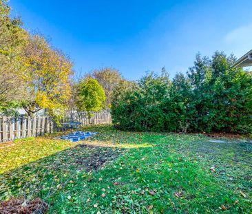 For Lease - 11 Queensbury Drive Unit# Basement, Hamilton, Ontario - Photo 5