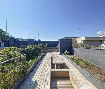 Stunning new apartment in great complex - Photo 6