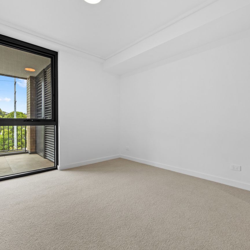 109/1 Seymour Avenue, SHENTON PARK WA 6008 - Photo 1