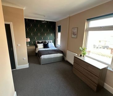 Room 5, 55 Adwick Road, Mexborough - Photo 5