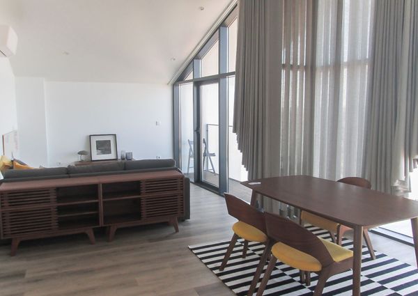 Fantástico apartamento T1 mobilado e equipado, novo, com vistas deslumbrantes sobre ria!