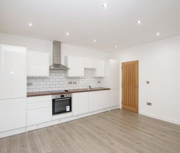 Harrad House, Rugby, CV21 - Photo 3