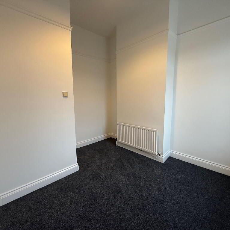 96 Cullybackey Road, Ballymena, BT43 5DG - Photo 1