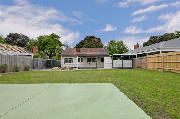 29 Alwyn Street, MITCHAM - Photo 1