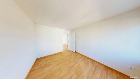 Total sanierte 5.5 Zimmerwohnung im Parterre (115m2) an der Rorschacherstr. 161 in St. Gallen per sofort zu vermieten! - Photo 3