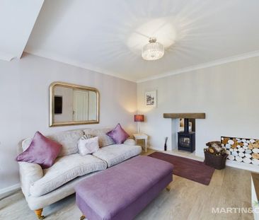 4 bedroom link detached house to rent - Photo 1