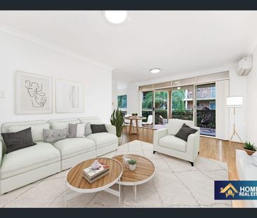 Specious 2 Beds unit FOR RENT just besides of Carramar station - Photo 1