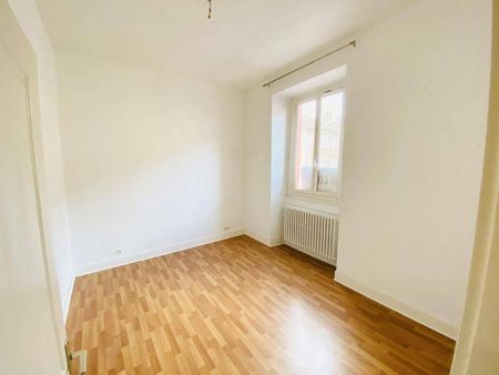 Appartement 4 pièces - 71000 Mâcon - Photo 3