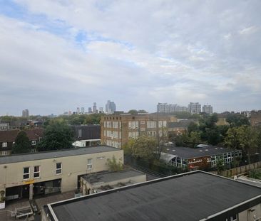 Room in a Shared Flat, Coniston House, SE5 - Photo 2