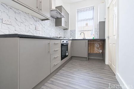 2 bedroom terraced house to rent - Photo 5