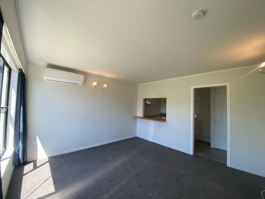 Karori - 1 Bedroom - Photo 1