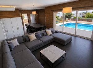 Μεζονέτα για ενοικίαση - Ακρωτήρι, - Φωτογραφία 2