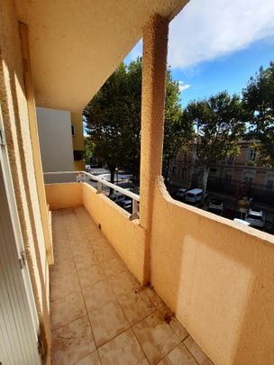 A LOUER T2 AVEC BALCON NARBONNE - Photo 1